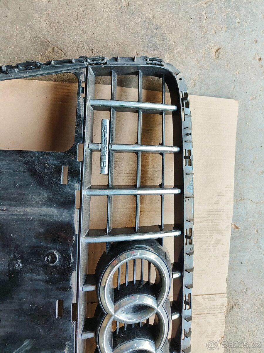Audi grill sline Q7 4L nepoškozený - 8