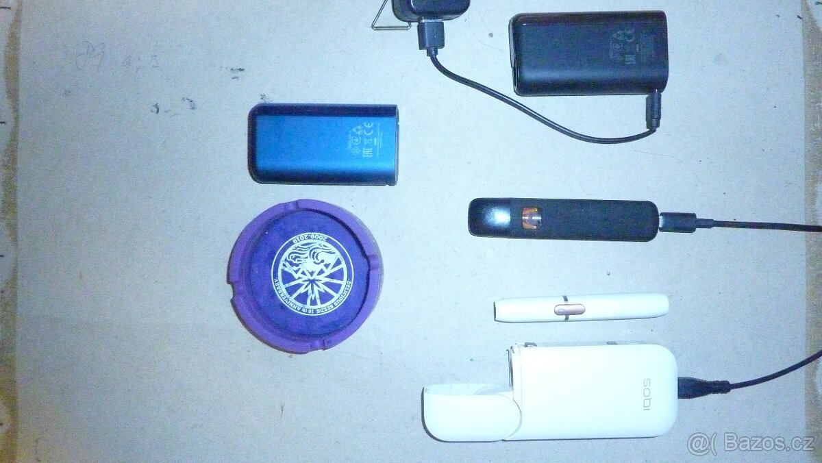 ELEKTRONICKÉ ZAŘÍZENÍ S PŘÍSLUŠENSTVÍM, VÝBAVOU - 8