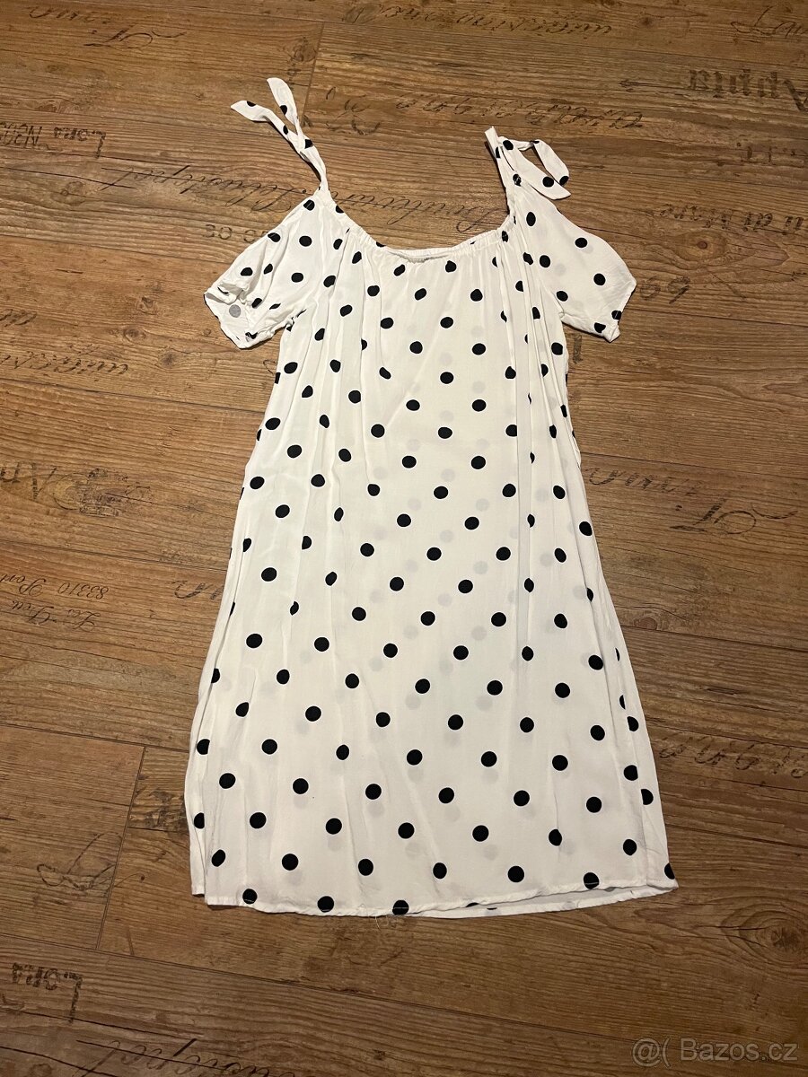 Dámské oblečení - 8