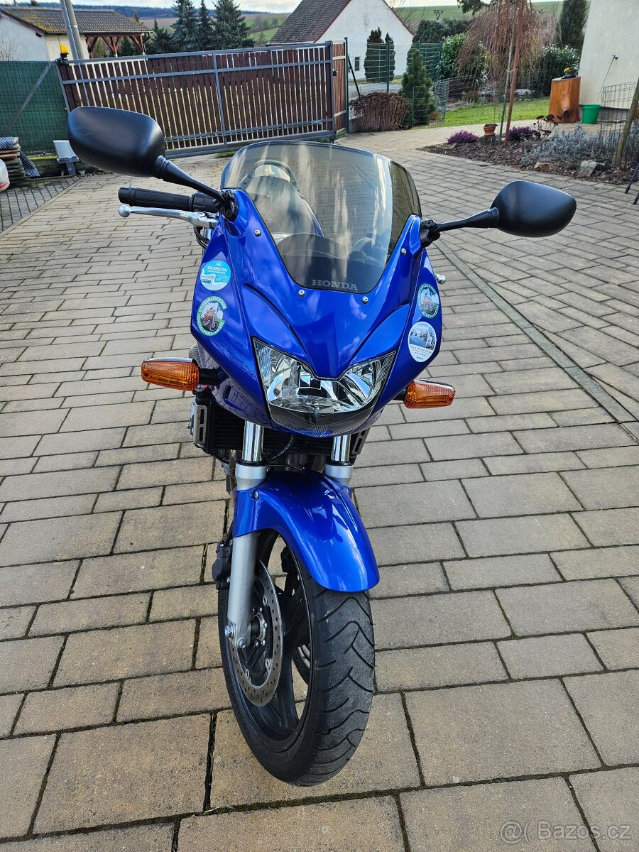 Honda Hornet CB600F - 8
