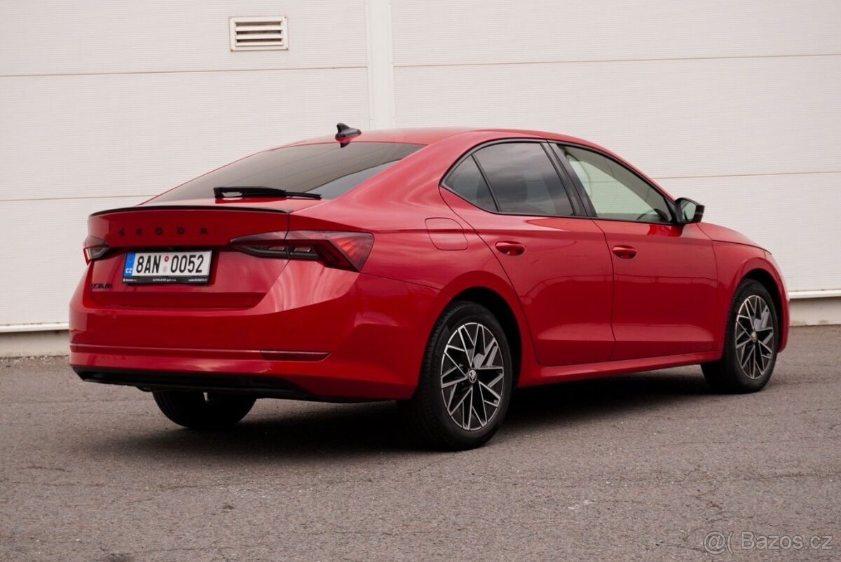 Škoda Octavia 1.5 TSI STYLE PLUS - 8
