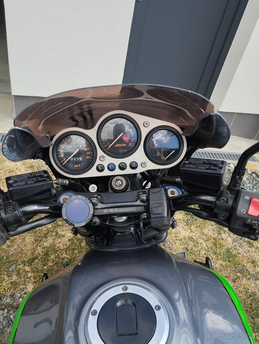 Kawasaki zrx 1200s - 8