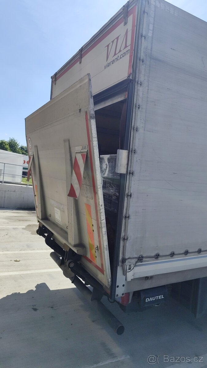 Hledáme řidiče na 12,18T, skupina B+C - 8