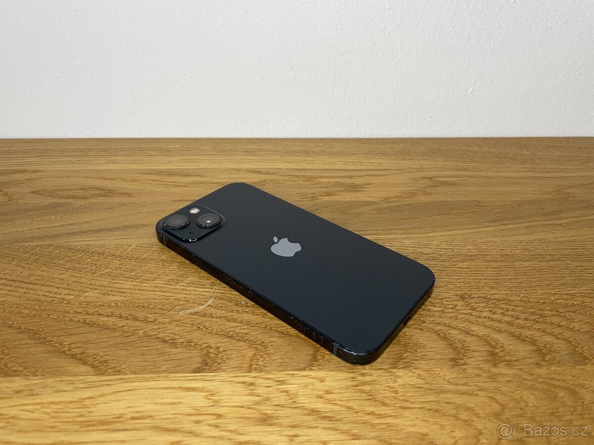 Apple iPhone 13 128GB Modrý - baterie 86% - 8