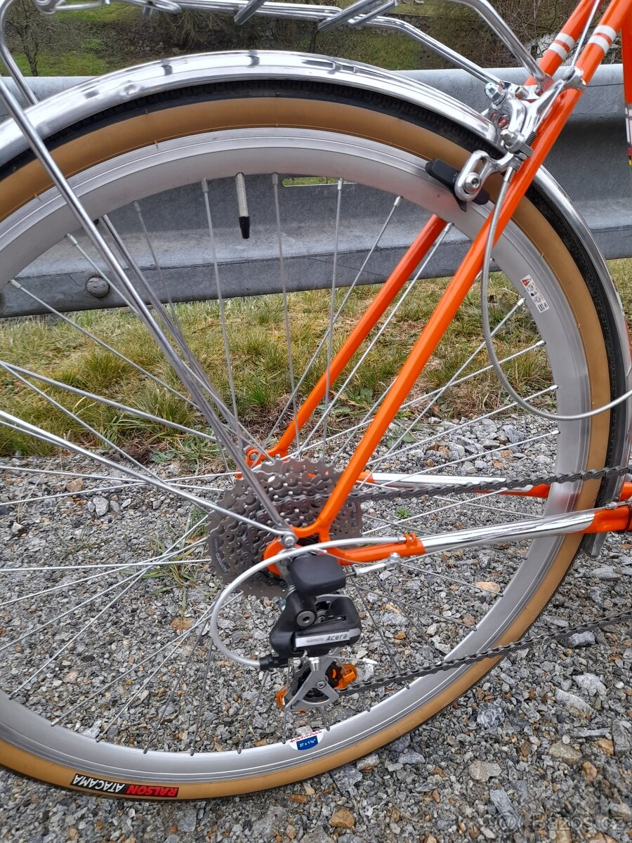 Prodám silniční dámské kolo Favorit - 8