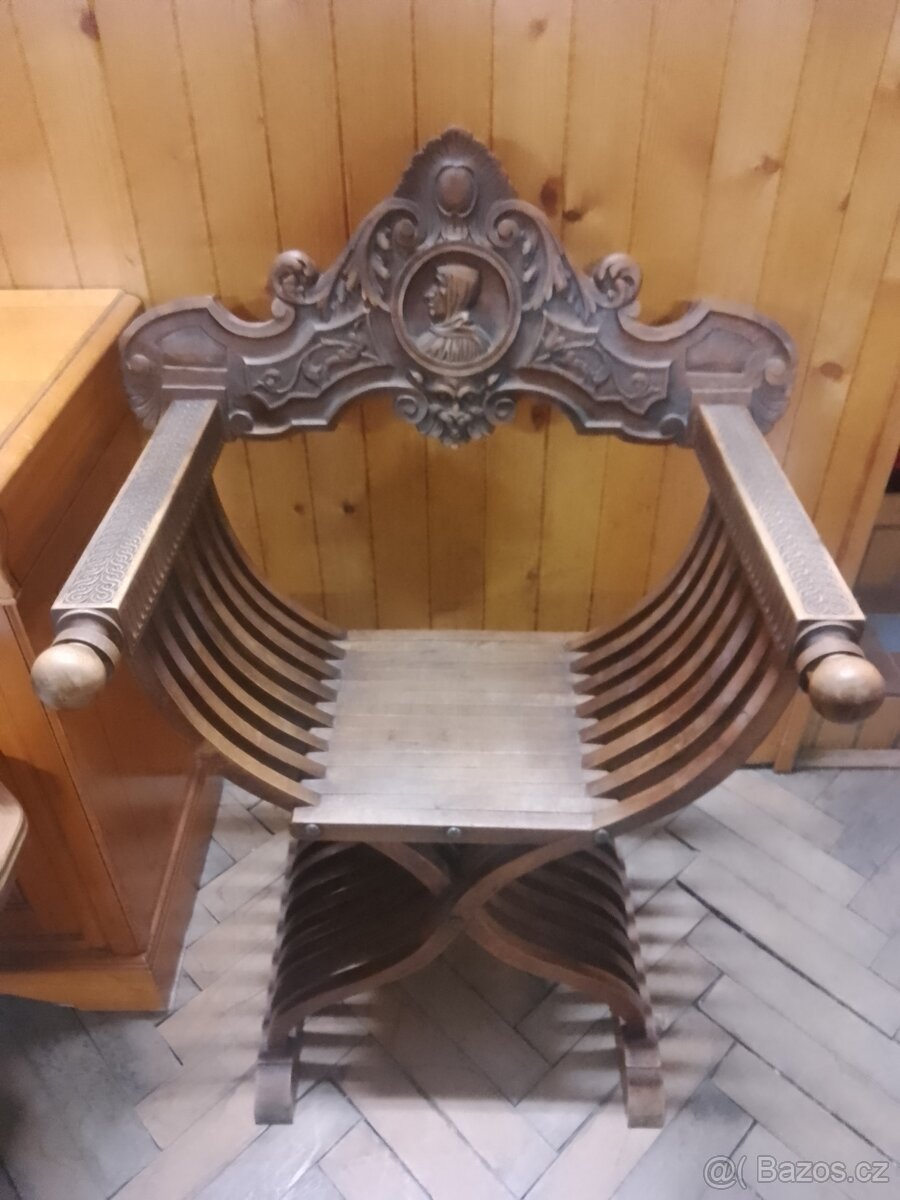 Starožitné křeslo - 8