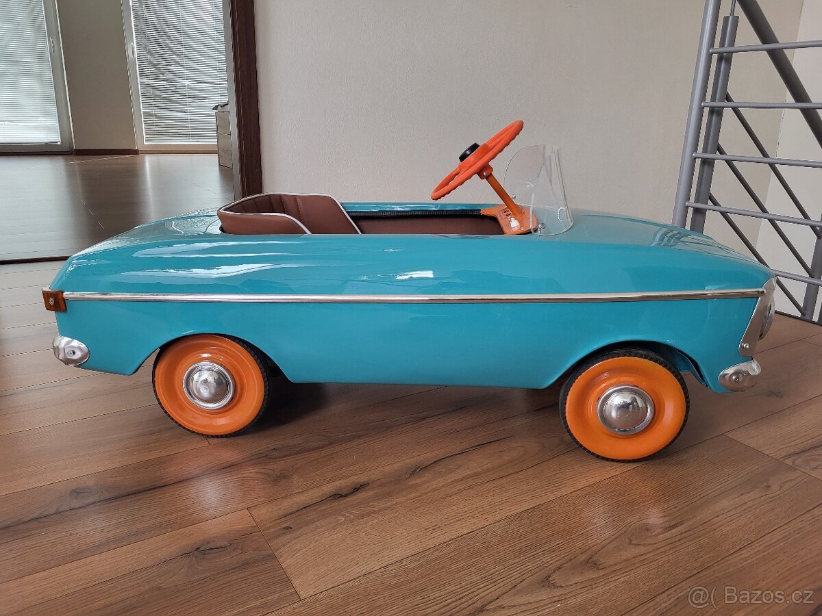 Šlapaci autíčko moskvič - dovoz - 8
