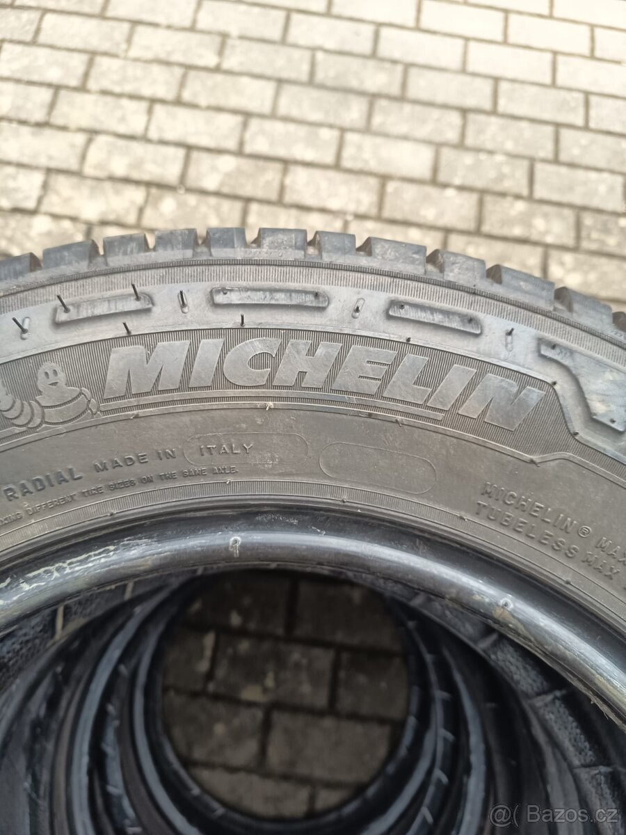 letní pneu 215/65 R15C - 8