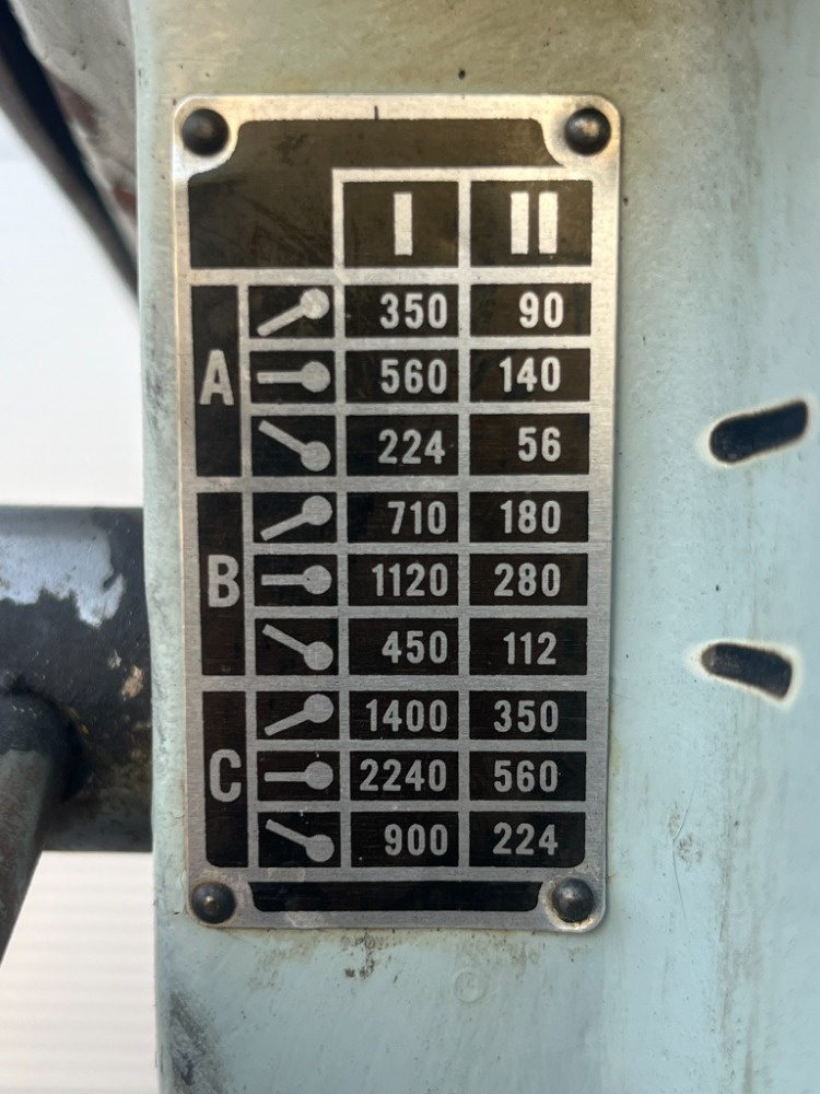 Sloupová vrtačka VS32B - 8