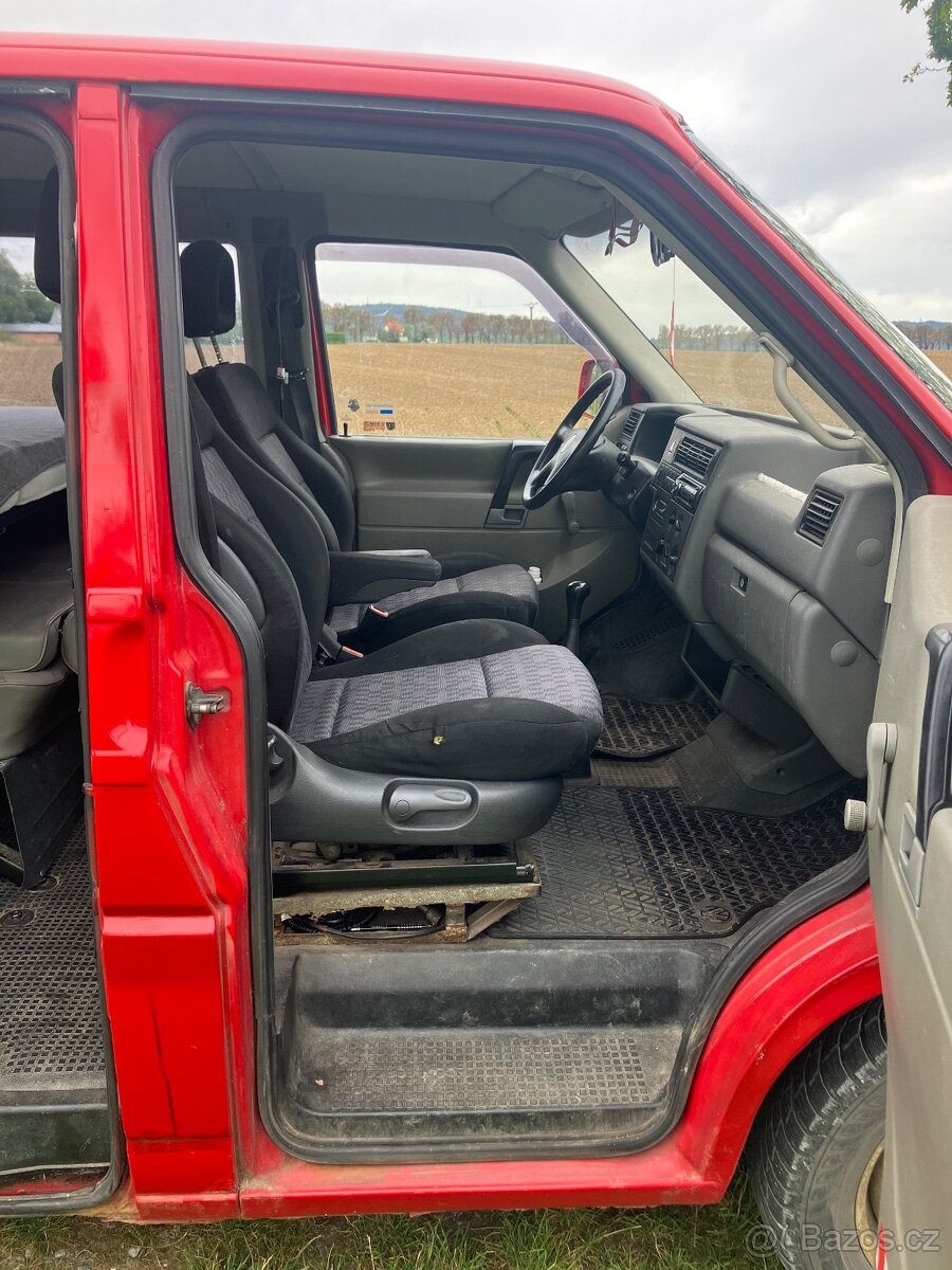 Transporter T4 s posteli 2.5tdi 75kw - 8