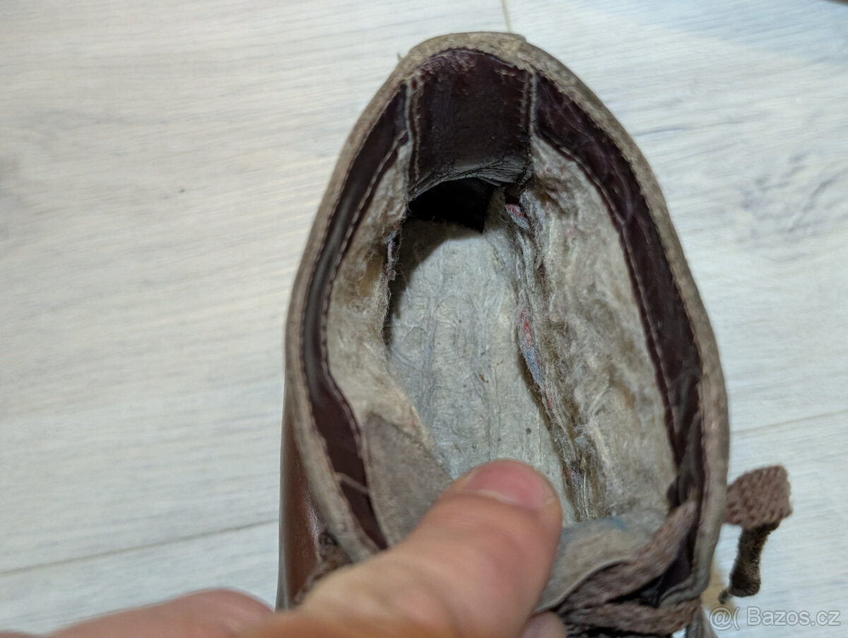 Starožitné dětské brusle - 8