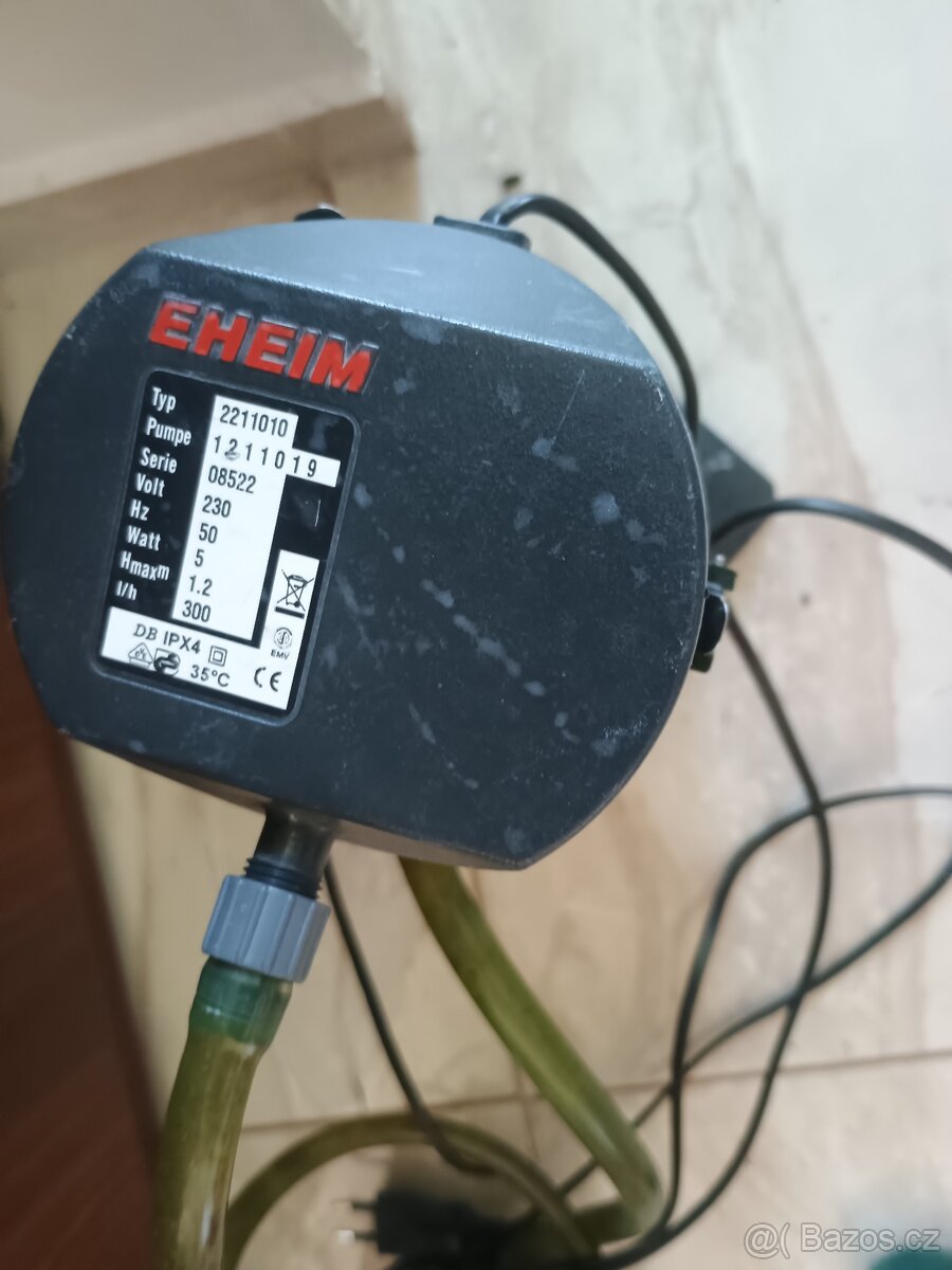 Prodám akvárium včetně hory, filtrace,teploměru,vzduchovani - 8