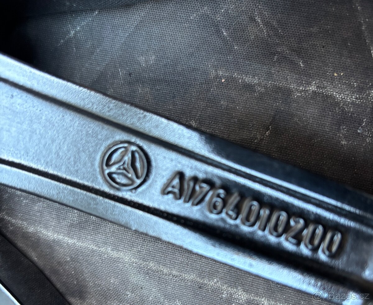 Originální Alu kola AMG Mercedes-Benz Cla R18 Dvourozměr - 8