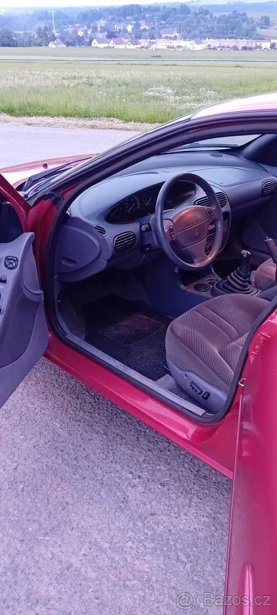 Chrysler Stratus 2,0i LX - 8