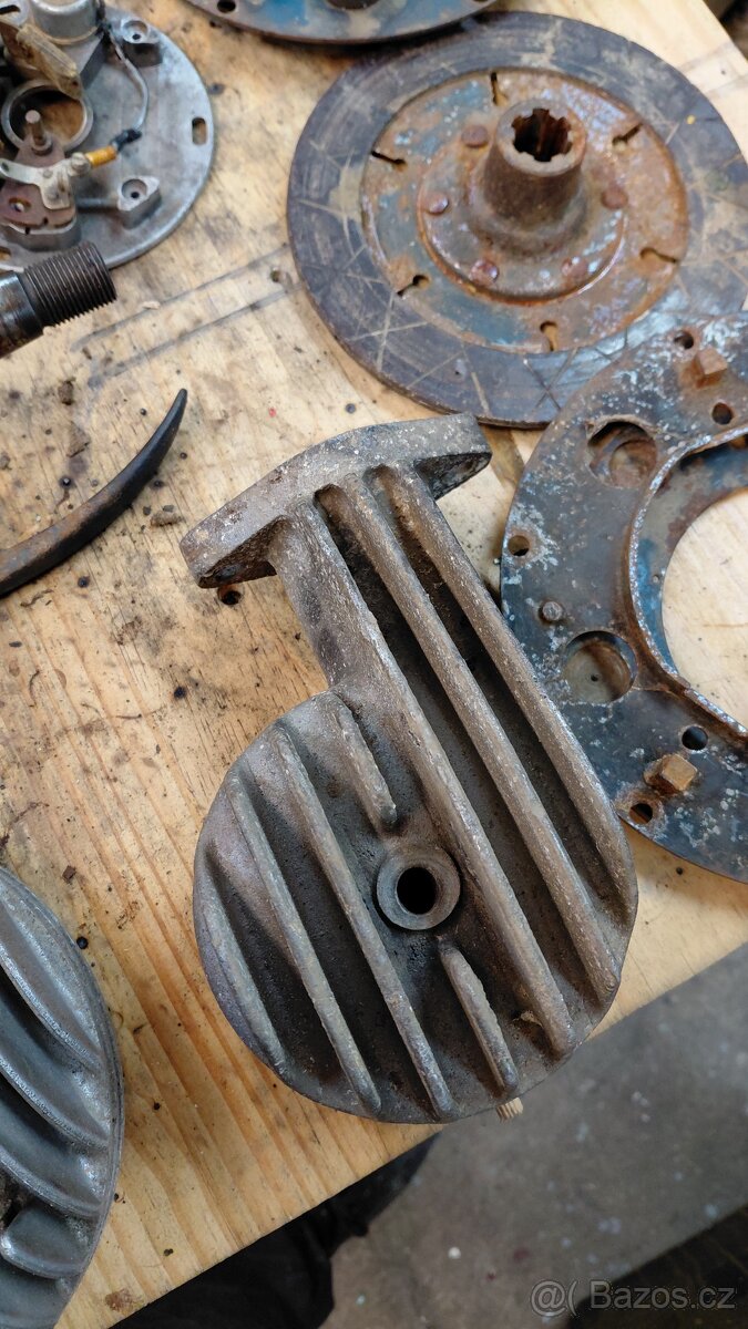 PF 62 - díly motoru - 8