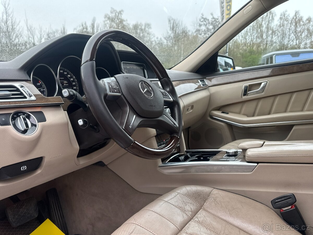 Mercedes-Benz E 350 2013 - 8