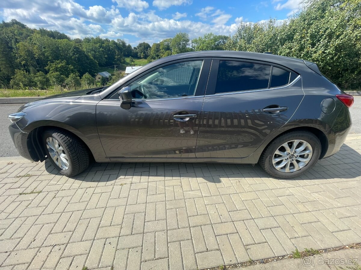 Mazda 3 2.0i HEADUP KAMERA PDC SERVISKA -DPH - 8