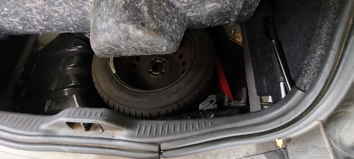 Renault Megane 2 1.6 i benzin 2004 - 8