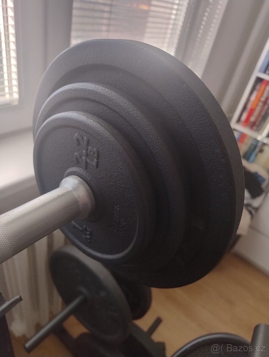 Stojan na činku, bench press - 8