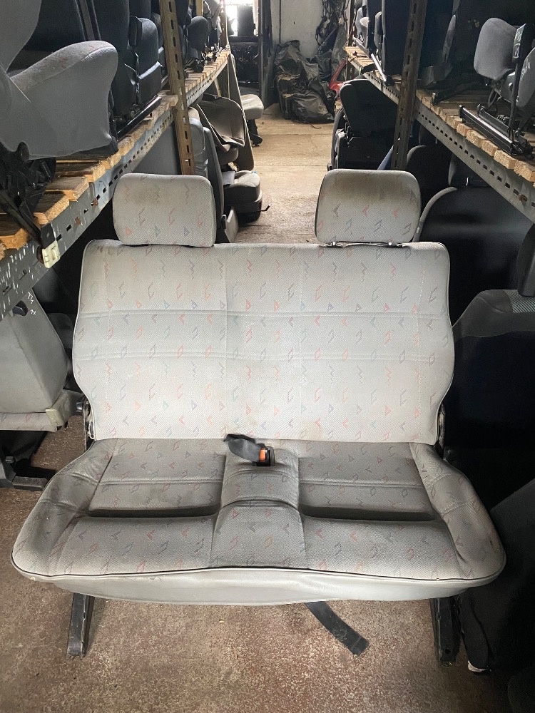 Sedačka VW, Škoda - 8