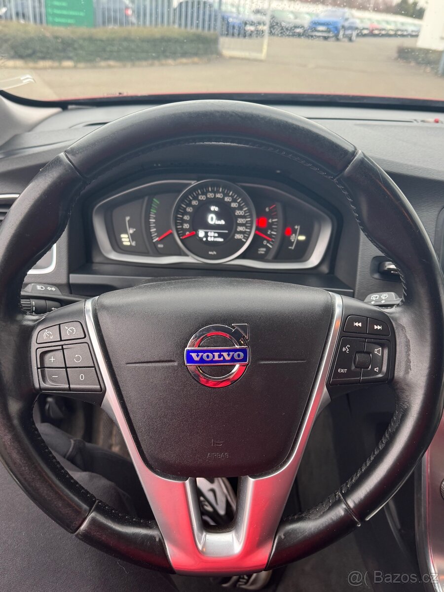 Volvo V60 2.0 D4 133kw e-drive a 2014 - 8