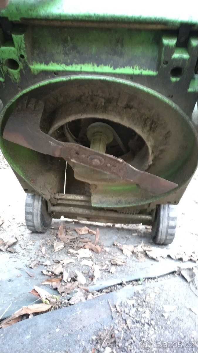 Travní sekačka zn. Viking, typ 455 - 8