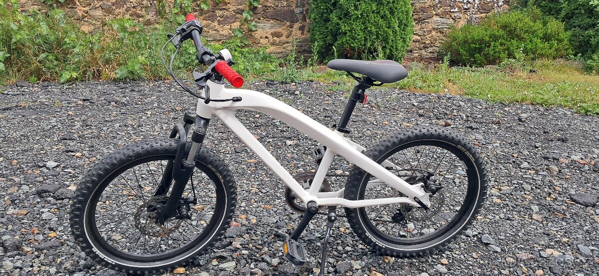 Dětské kolo BMW - 8