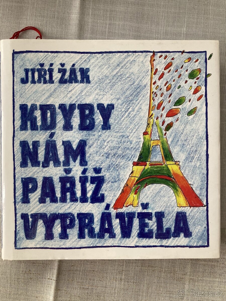 Knihy, kniha o Paříži - 8