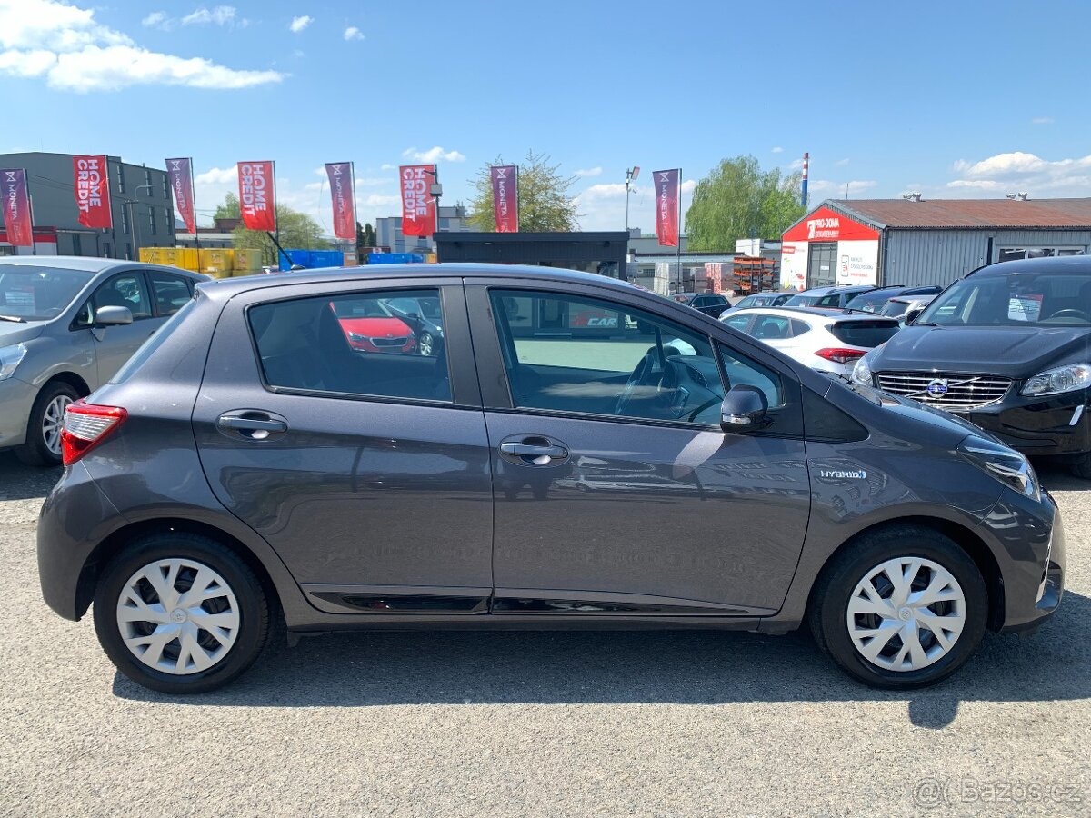 Toyota Yaris 1.5i HYBRID AUTOMAT odp.DPH - 8