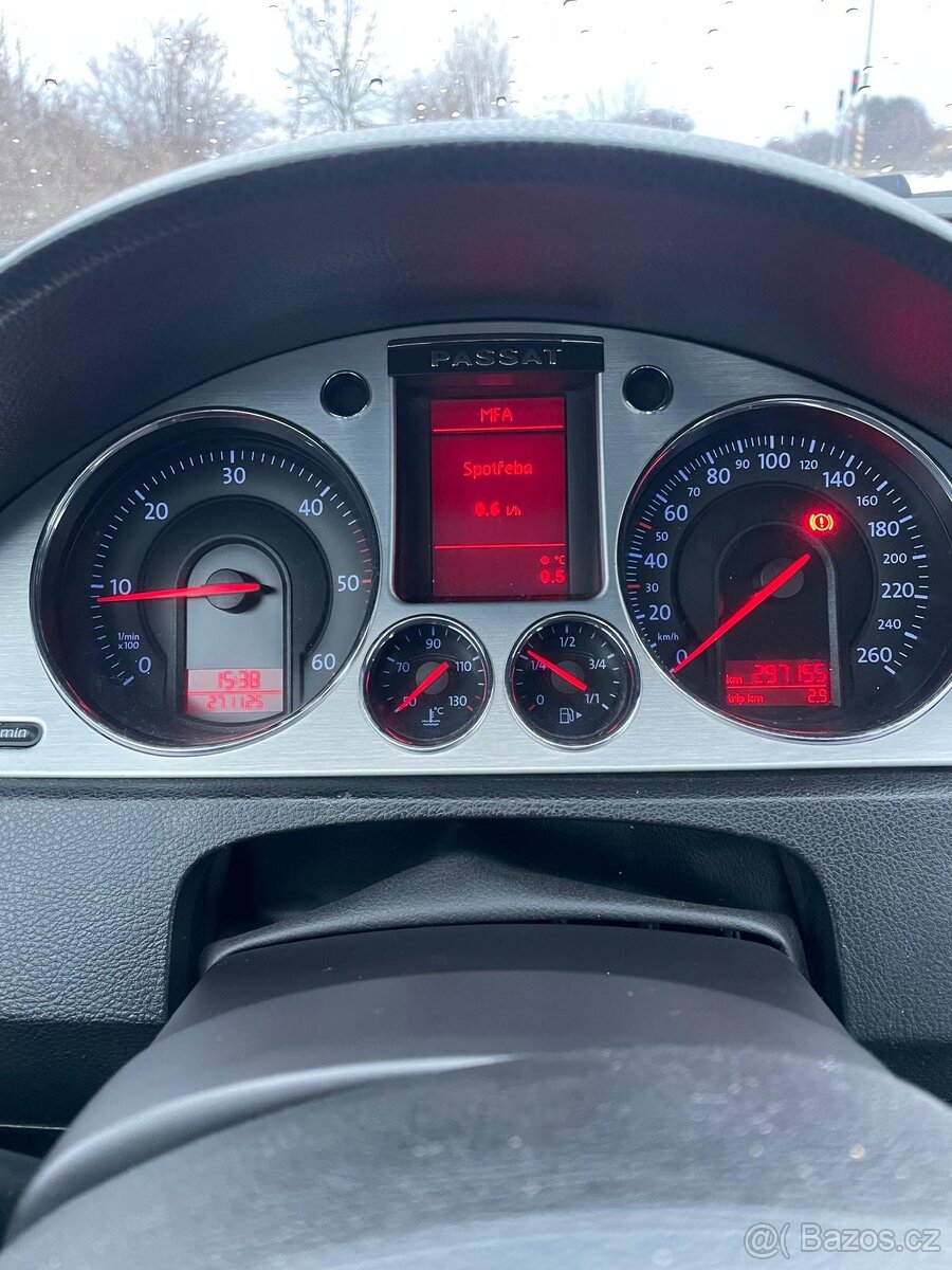 VW Passat B6, 2,0tdi 103kW - 8