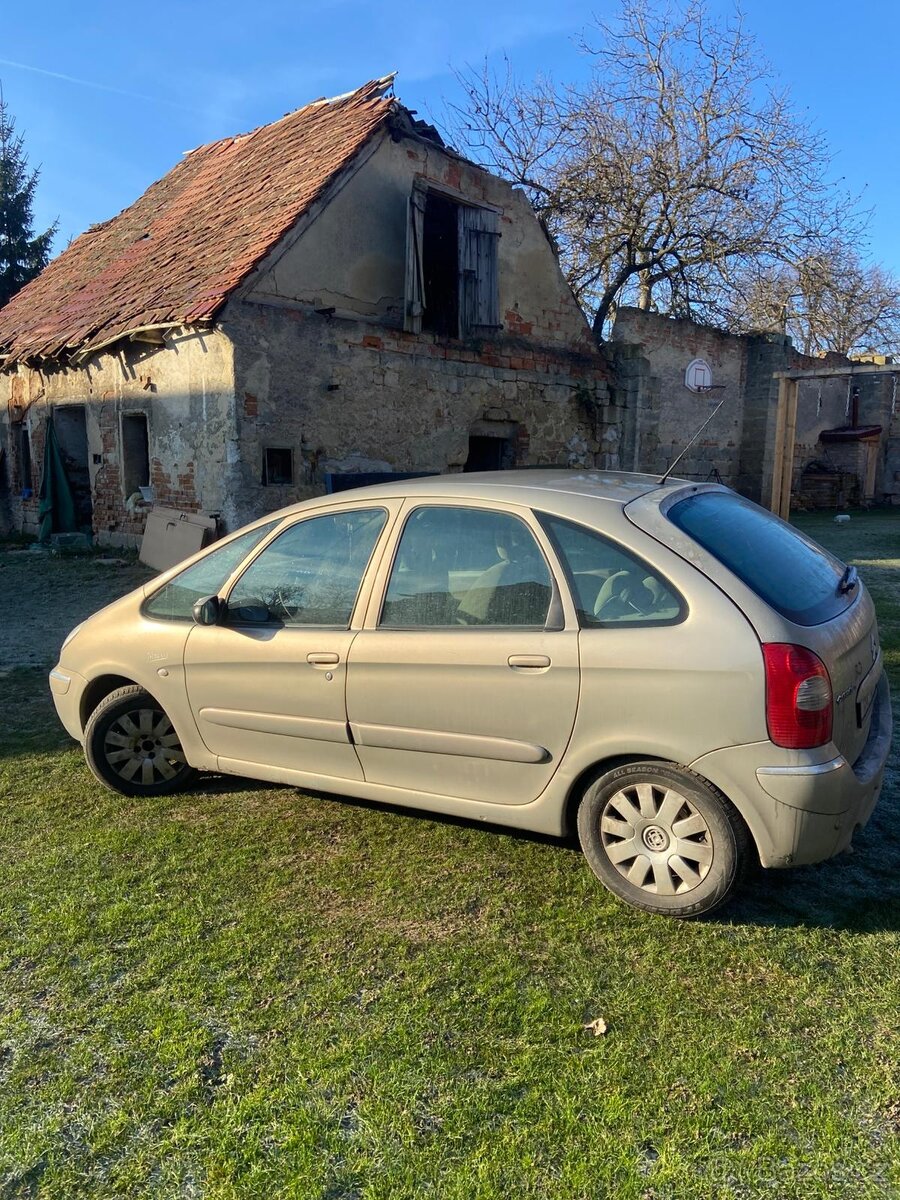 Citroen Xsara Picasso - 8