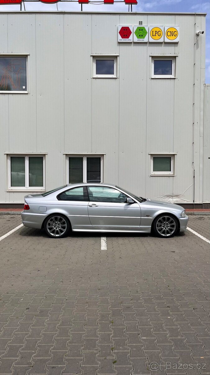 BMW E46 330ci | M-paket, 2002, manuál, bez koroze - 8