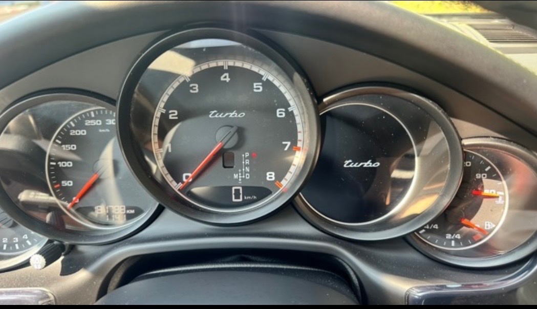 Prodám Porsche Panamera - 8