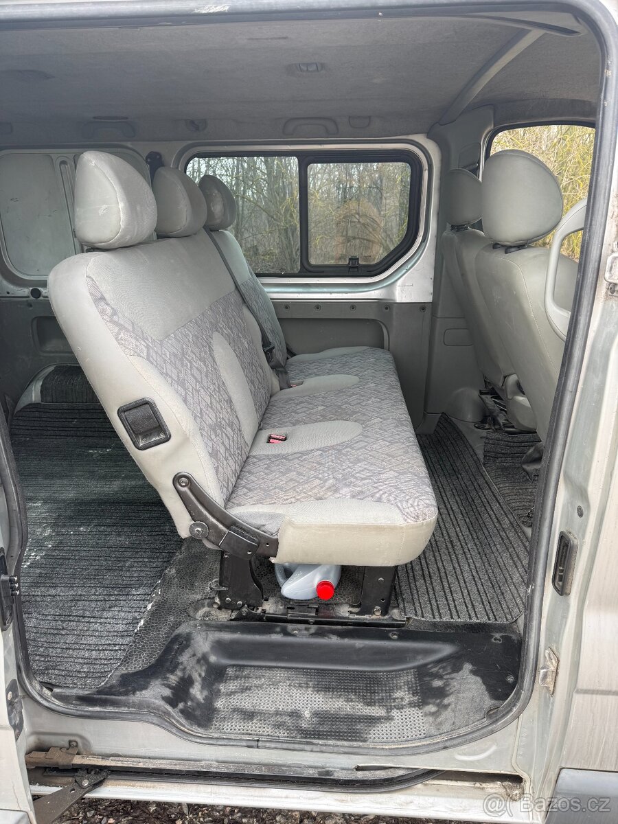 Opel Vivaro 1,9 DTI - 8