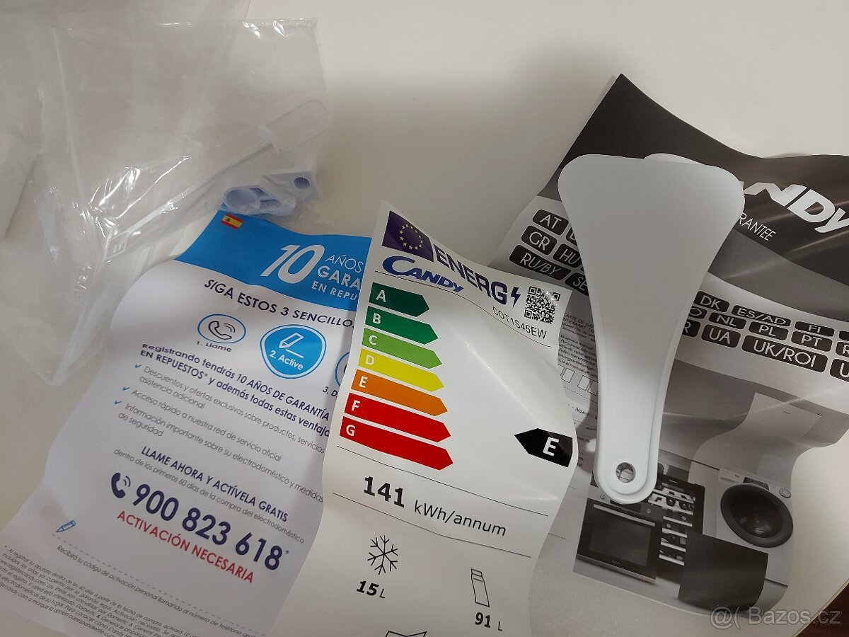 Malá lednice s mrazákem - Candy COT1S45EW - 8