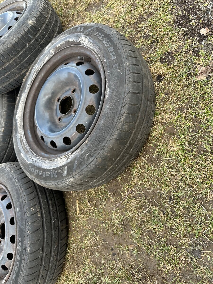 Kola s pneumatiky 175/65 R14 - 8