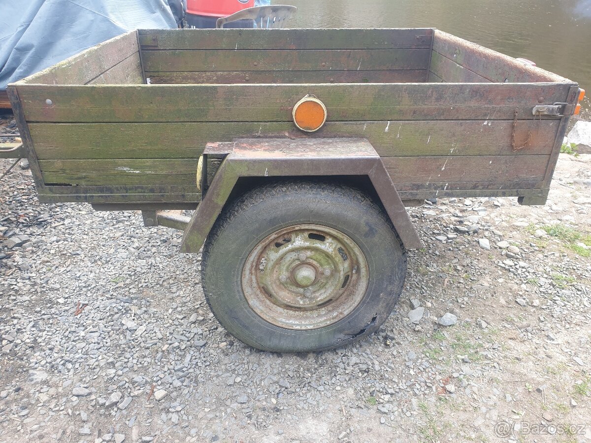 Přívěsný vozík bez TP - 8