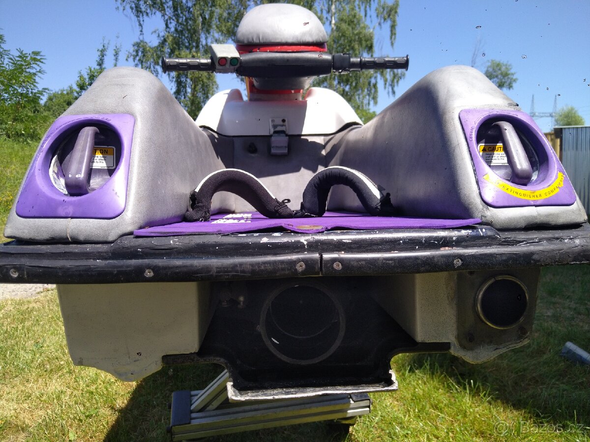 Vodní skútr, jetski Stojka Kawasaki 840 - 8