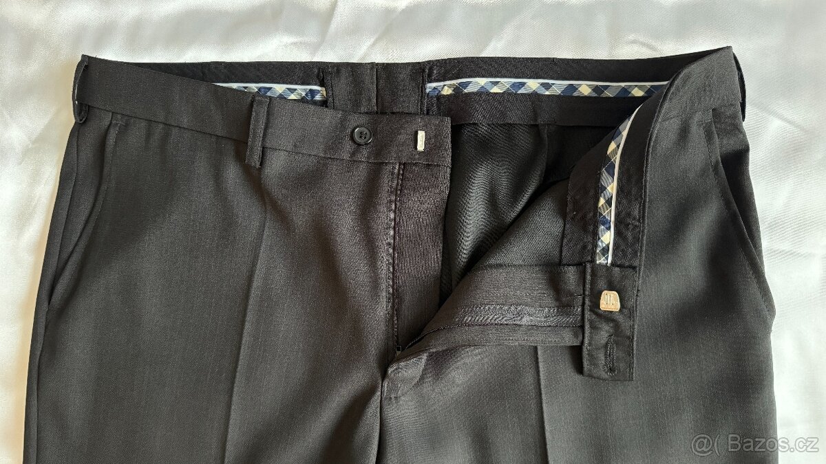 Pánský černý oblek Magra (EU 54) - 8