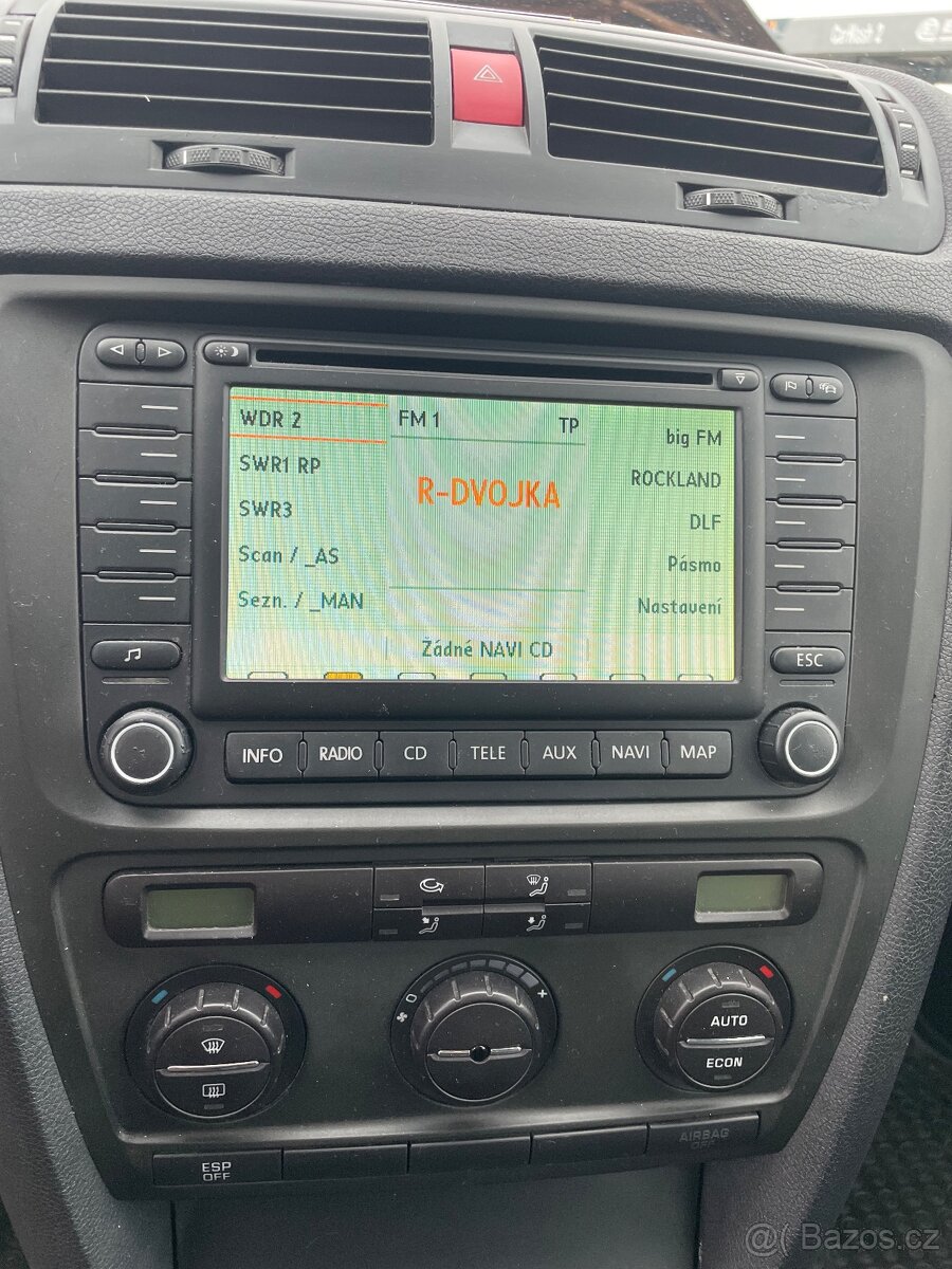 Škoda Octavia 1.6FSI combi - 8