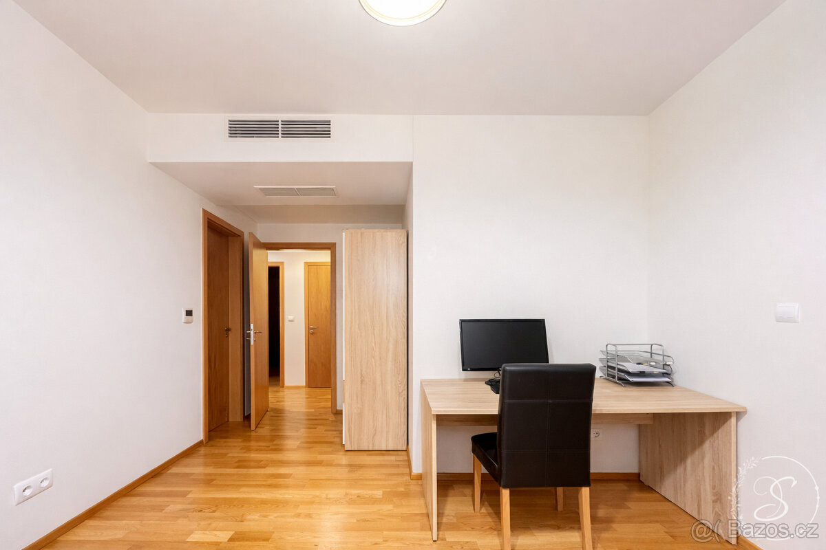 Pronájem bytu 3+kk, 94 m2, Rezidence Central Park, Praha 3 - 8