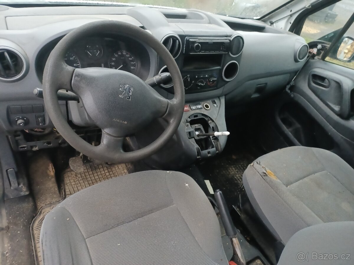 Peugeot Partner r.2012 1.6 Hdi 55 kw - 8