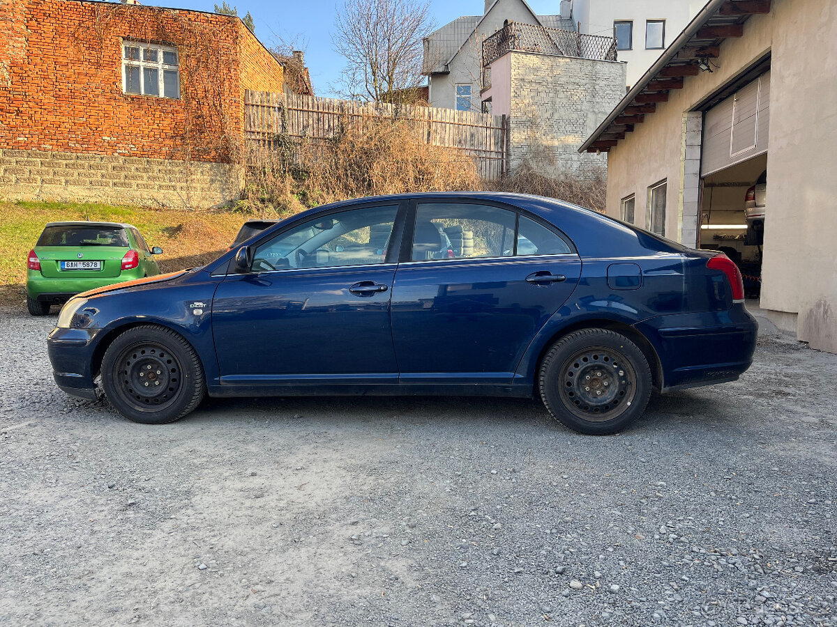TOYOTA AVENSIS 2.2 D4D 130 Kw - 8