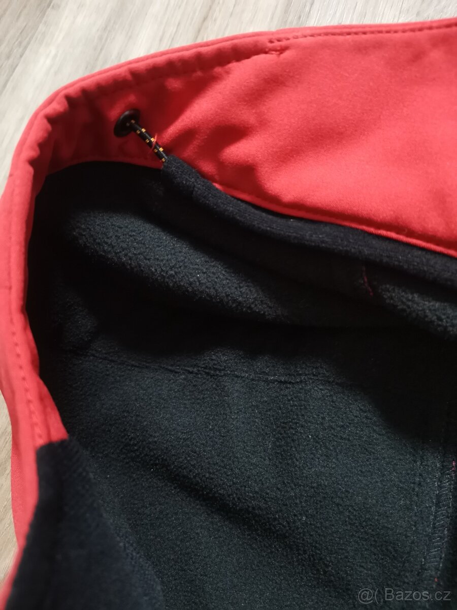 Pánská sportovní softshellová, outdoorová bunda Zóna vel. M - 8