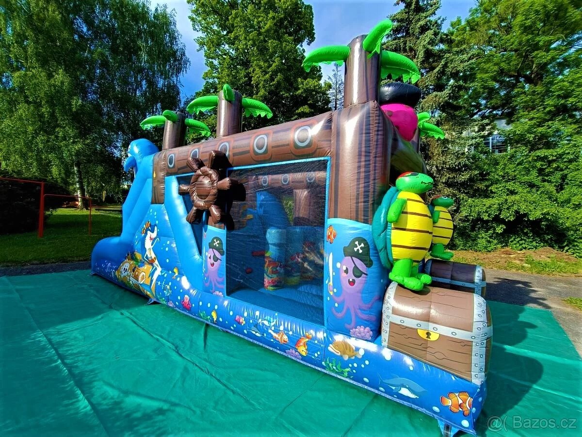 Skákací hrad - překážková dráha - 8