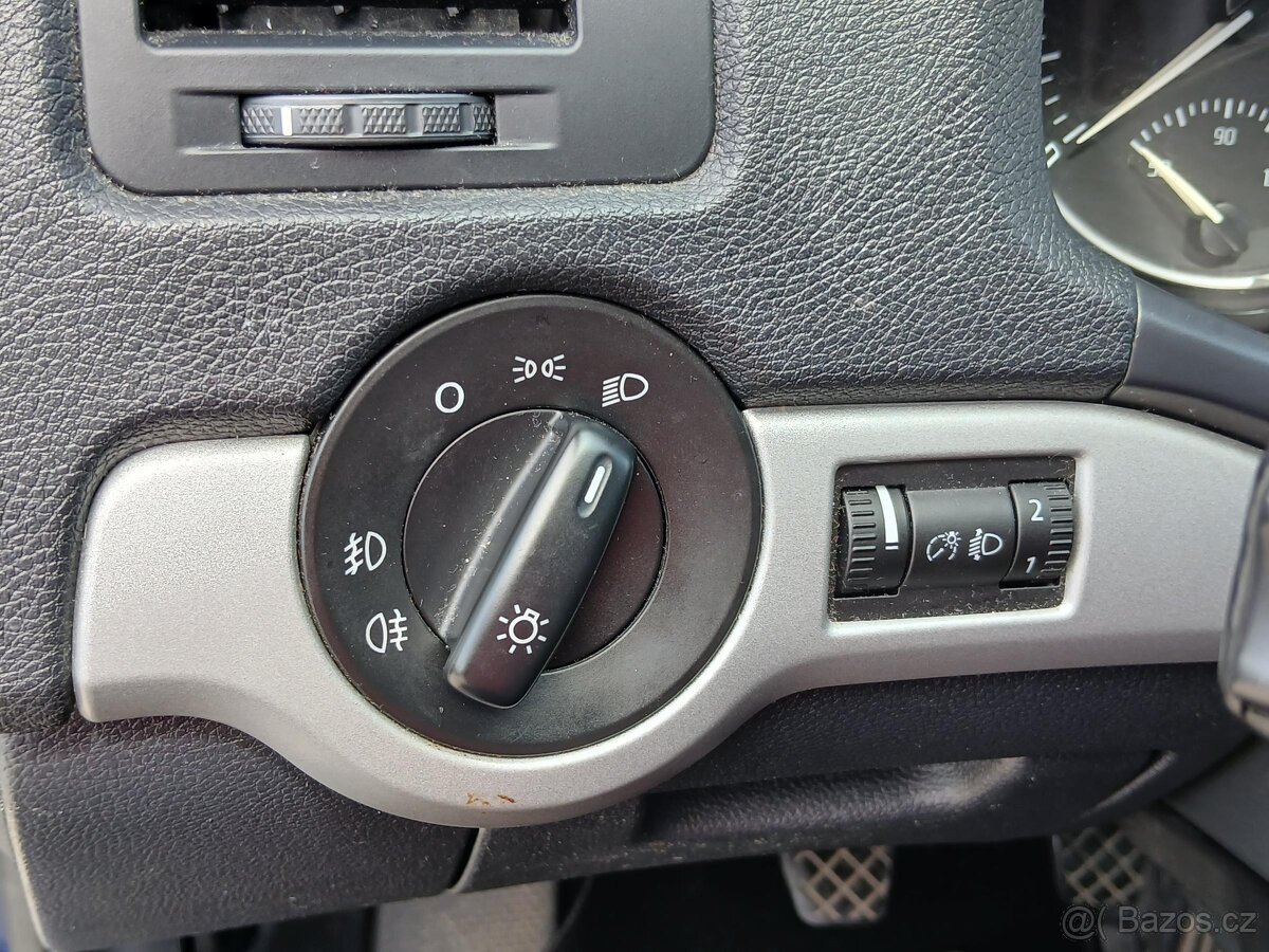 Škoda Octavia II 2.0 TDi , 103 kW nafta, 2011 - 8