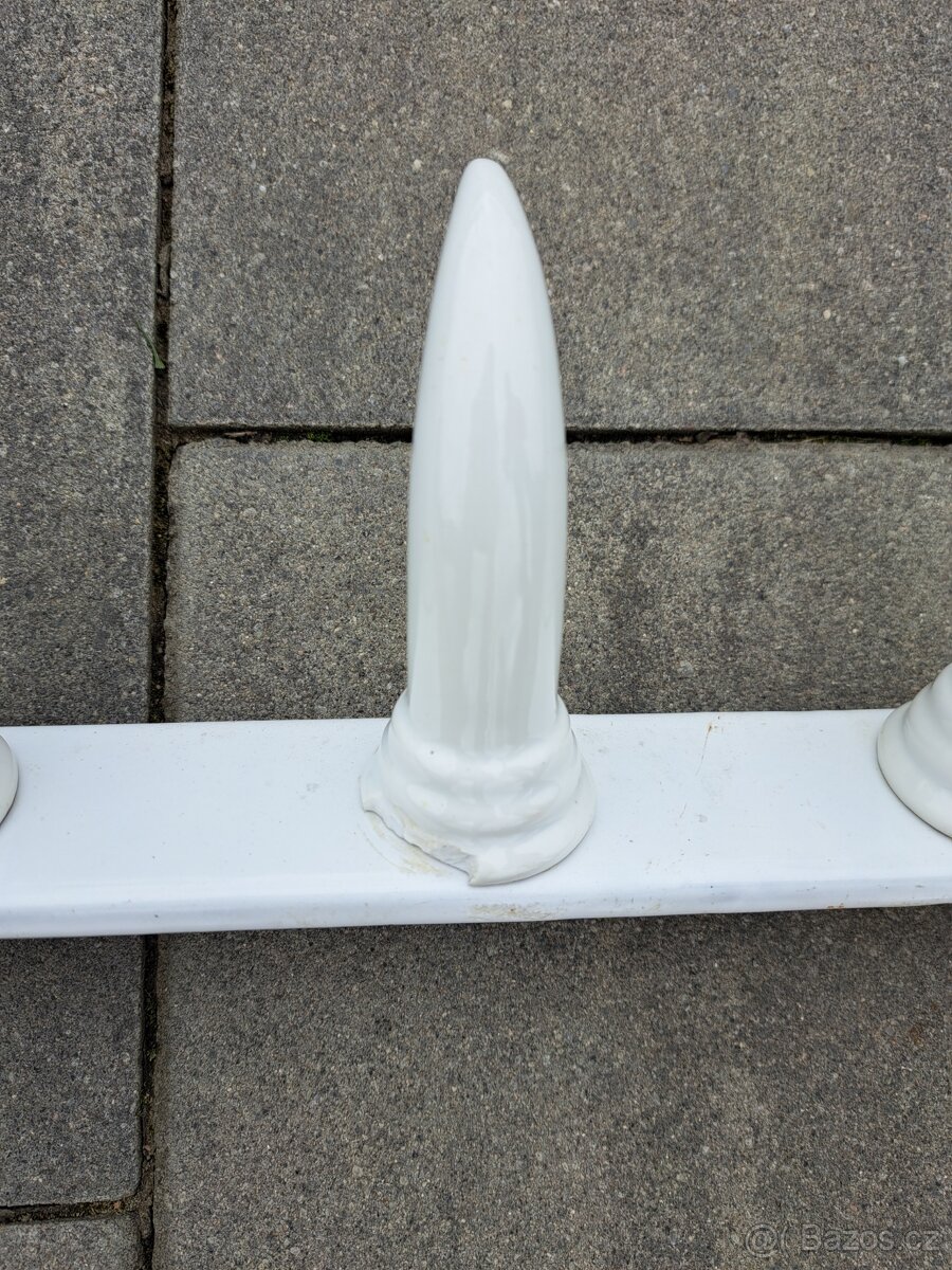 Řeznický věšák - 8