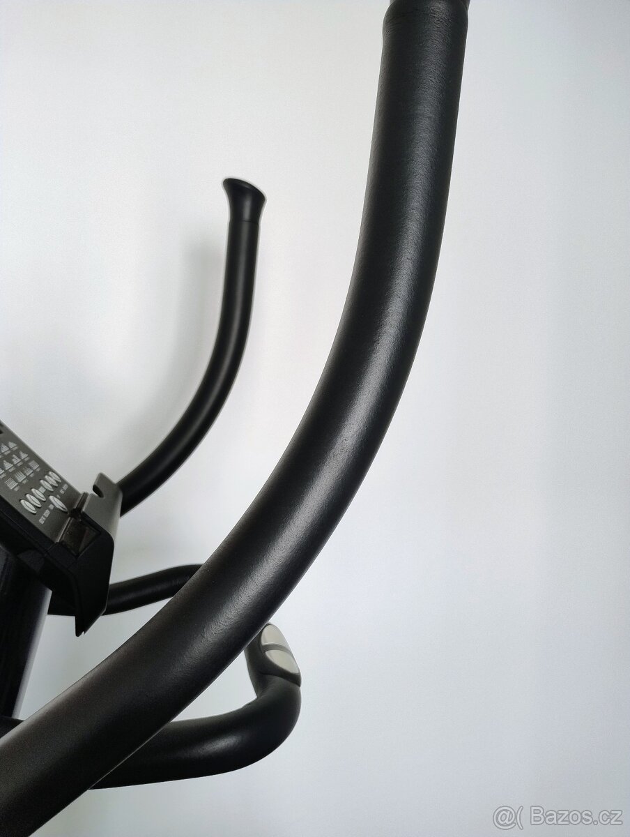 Eliptický trenažér BH Fitness EasyFlex - 8