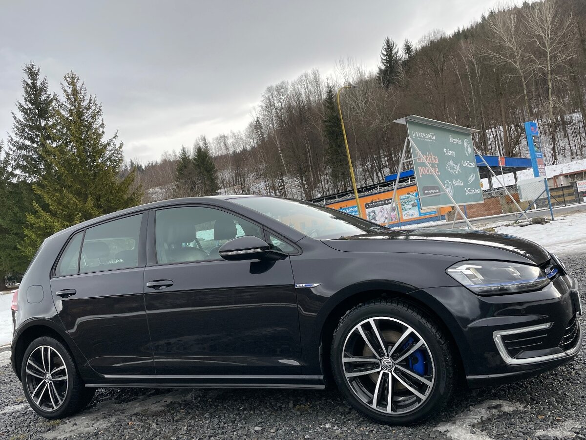 VW Golf 1.4 GTE бензиново-гібридний - 8