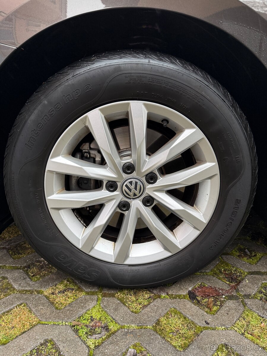 Volkswagen Passat B8 - 8